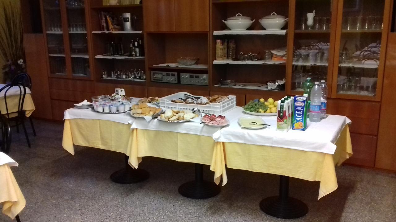 Albergo Del Po 비아다나 외부 사진